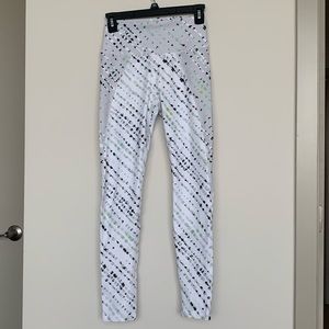 Fabletics high rise powerhold leggings